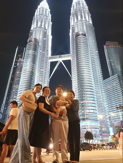 Twin tower